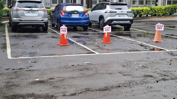 公托接送臨時停放車位